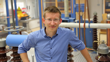 Dr. Jens Teuscher